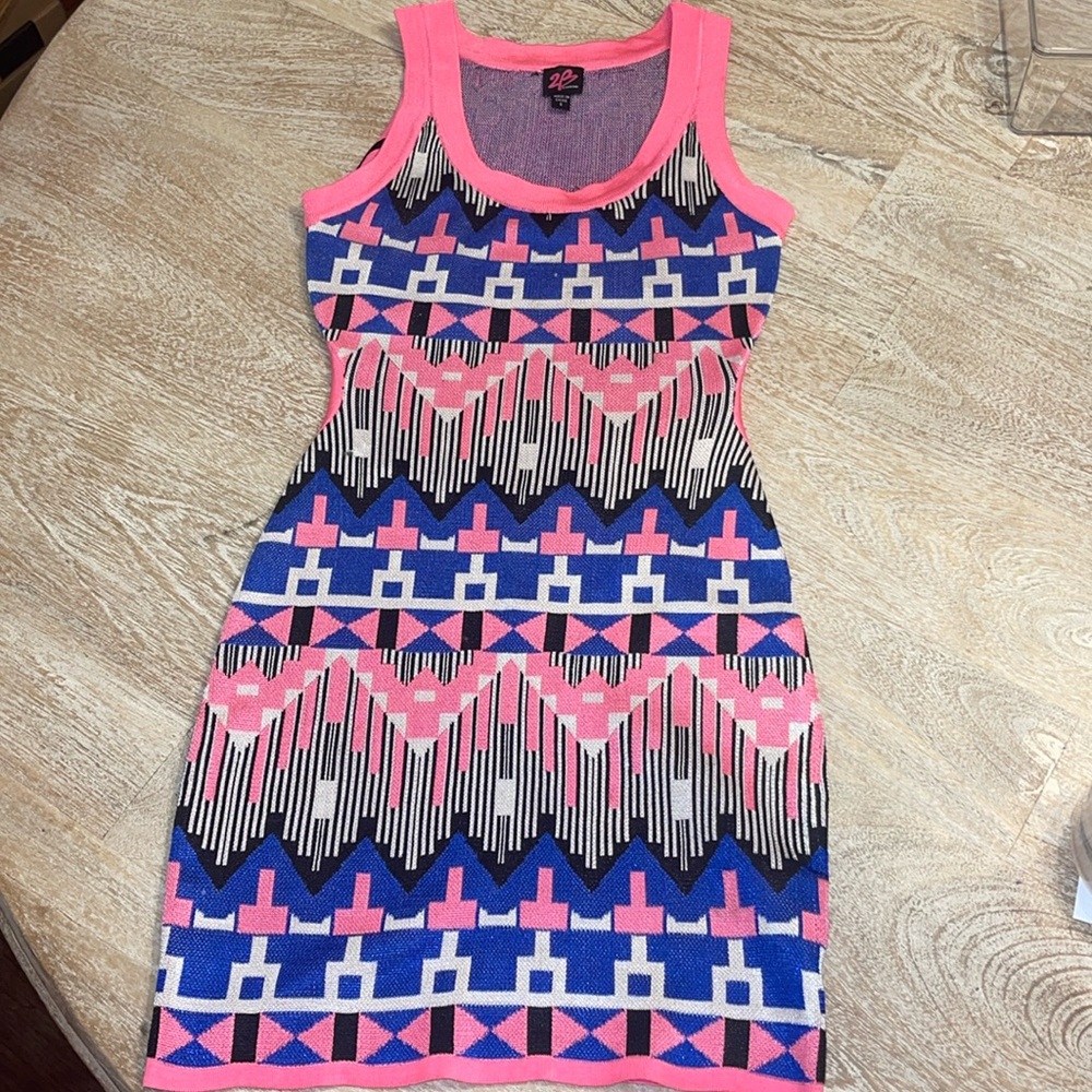 Y2K aztec print BEBE bodycon dress small pink